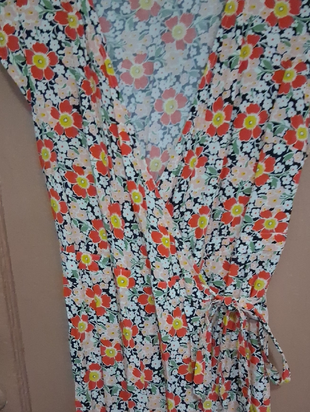 Dress - Picture 2 of 5